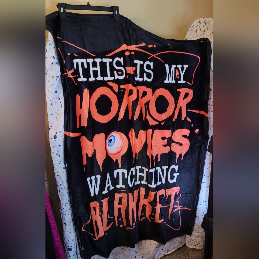 Horror movie blanket